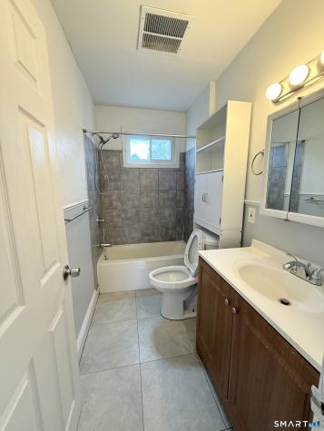 31 Beecher Avenue Waterbury CT 06705