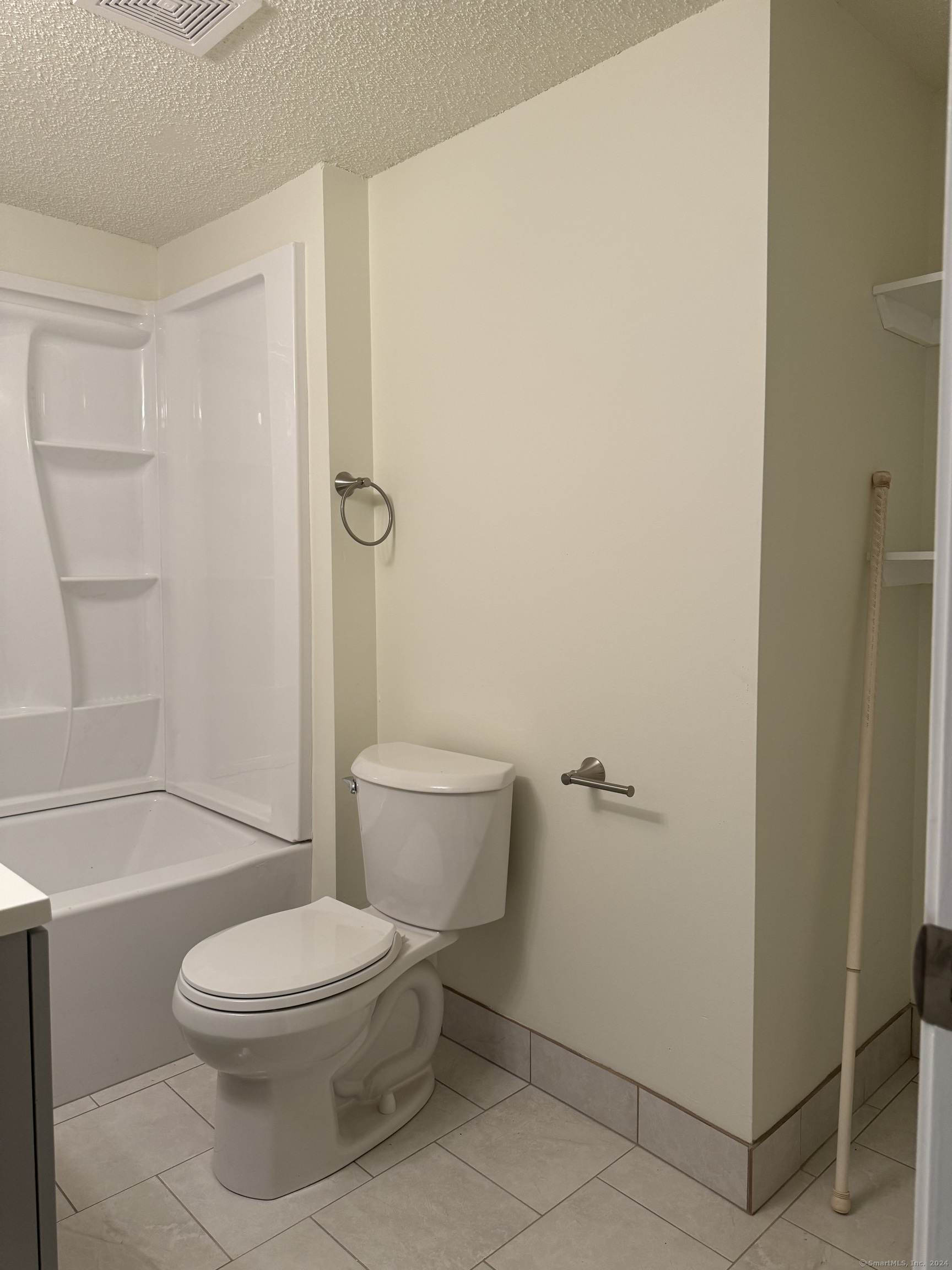508 Blacks Road Cheshire CT 06410