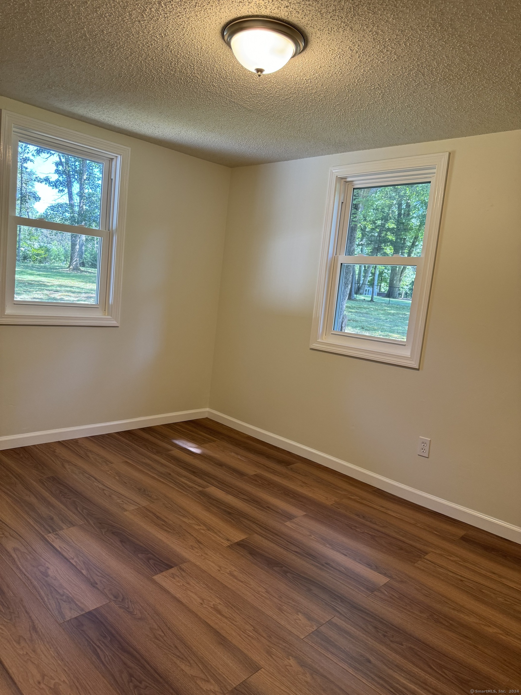 508 Blacks Road Cheshire CT 06410
