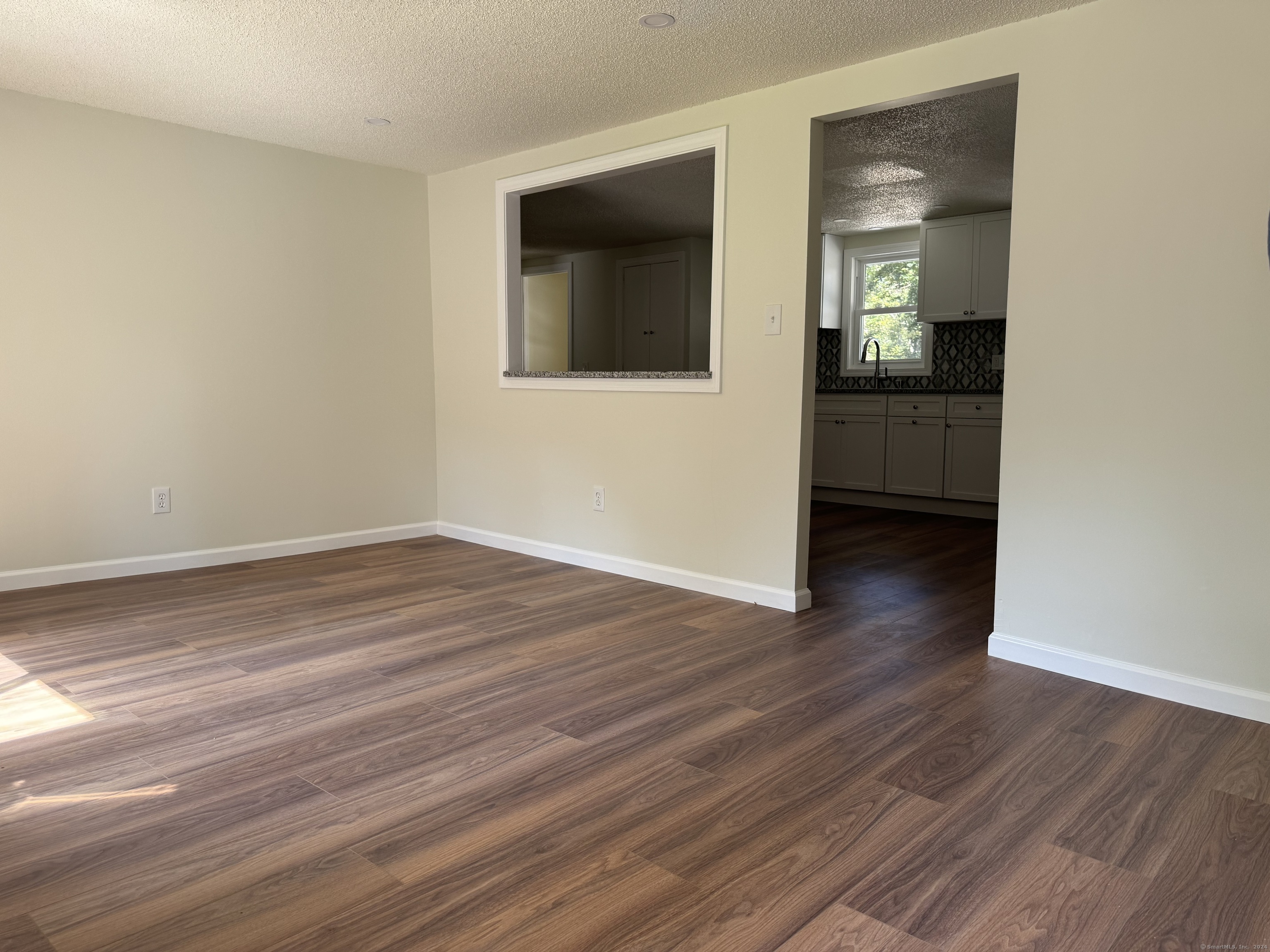 508 Blacks Road Cheshire CT 06410