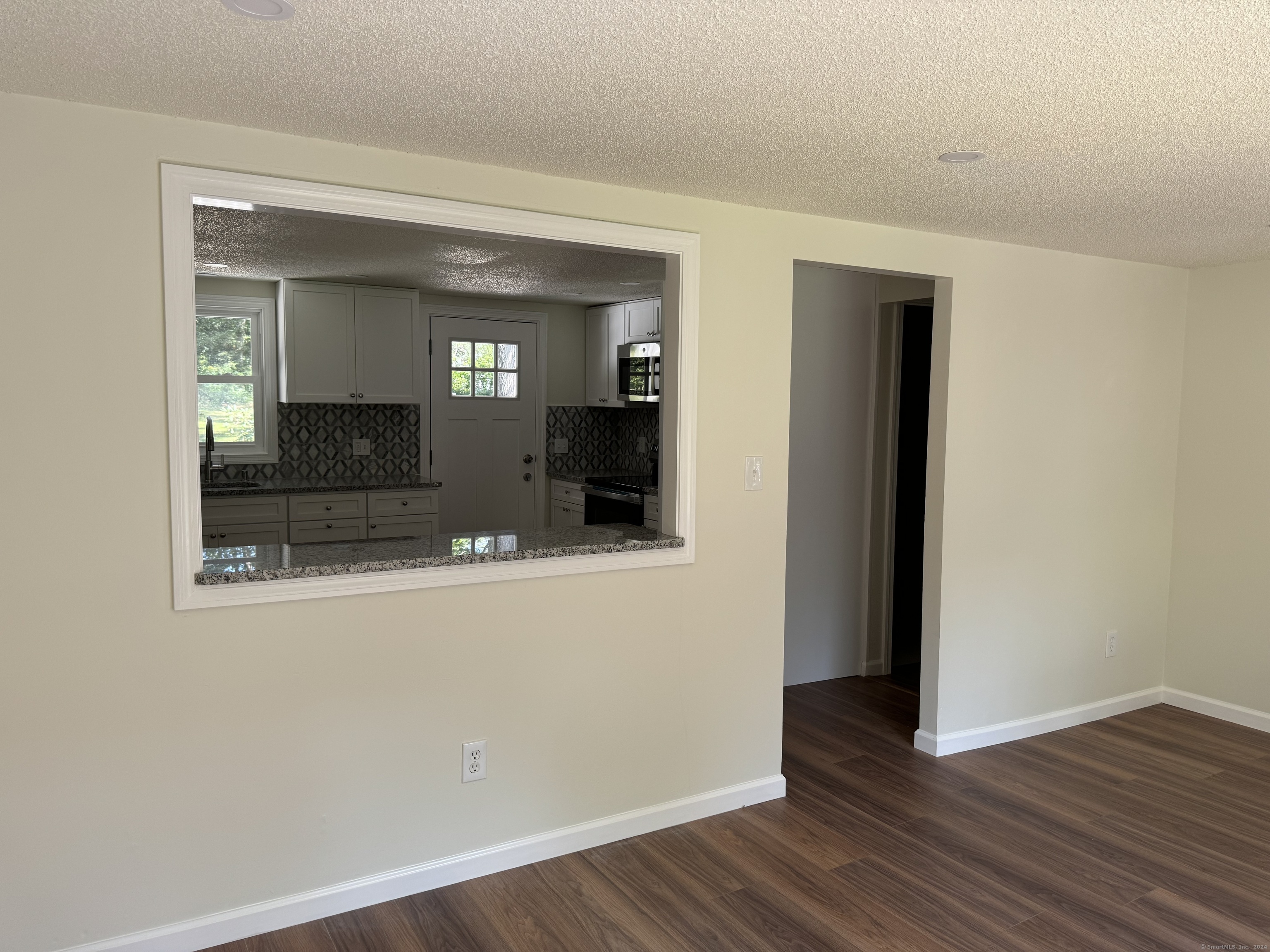 508 Blacks Road Cheshire CT 06410