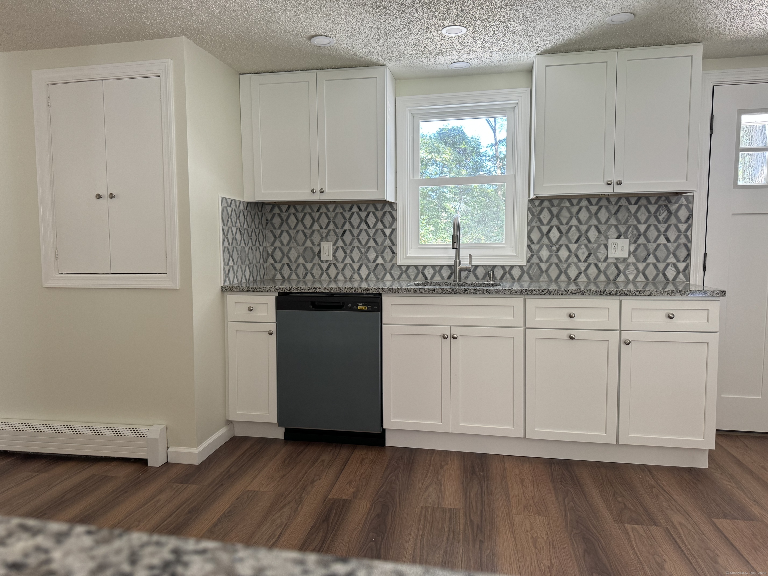 508 Blacks Road Cheshire CT 06410