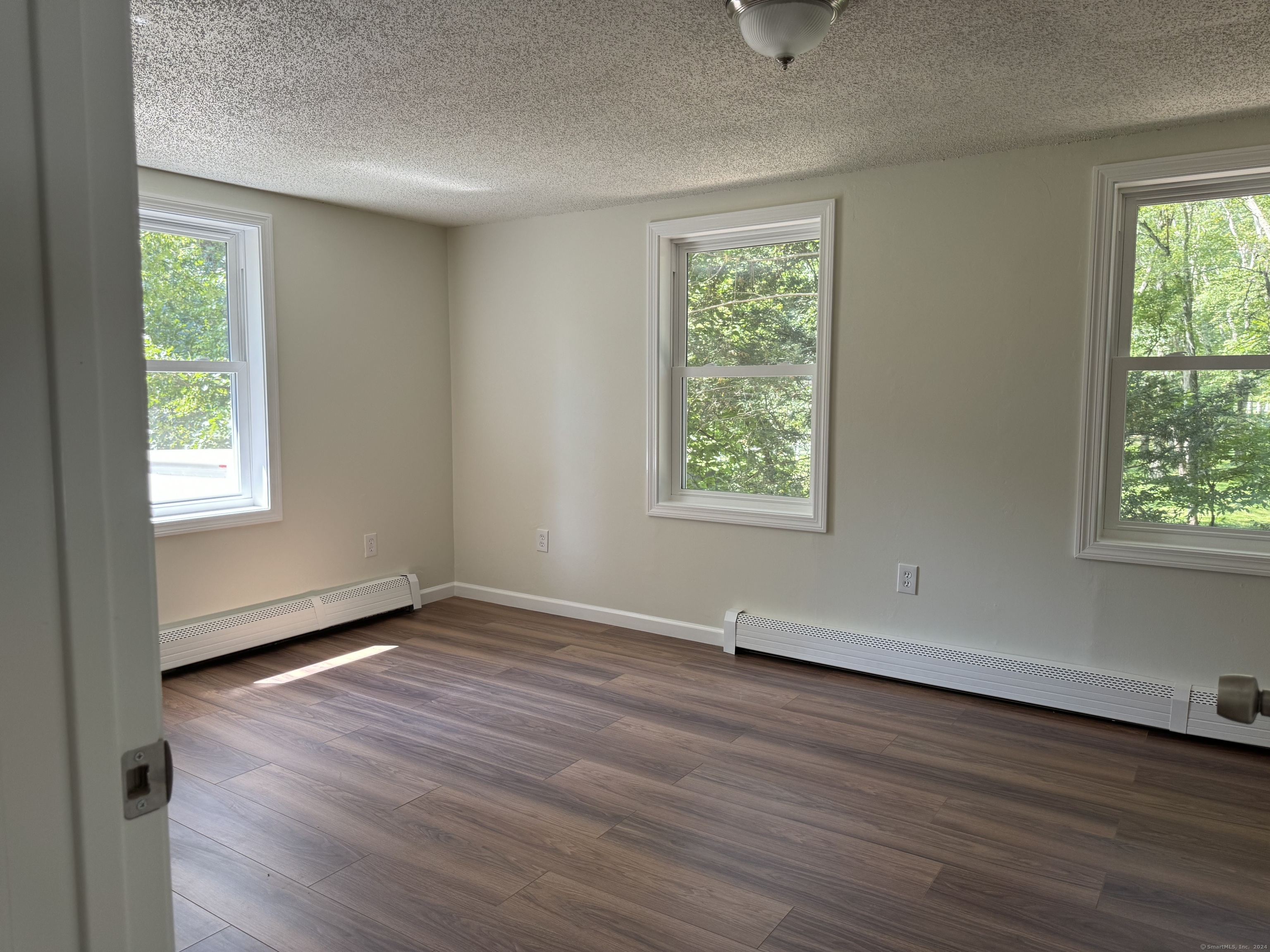 508 Blacks Road Cheshire CT 06410