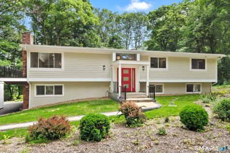 17 Nutmeg Drive Greenwich CT 06831