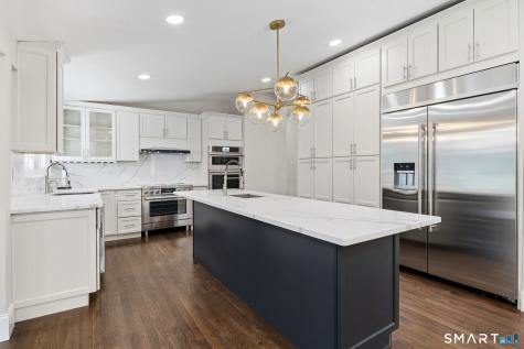 17 Nutmeg Drive Greenwich CT 06831