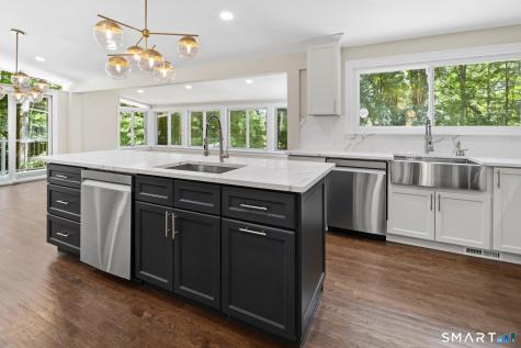 17 Nutmeg Drive Greenwich CT 06831