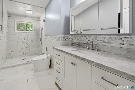 17 Nutmeg Drive Greenwich CT 06831