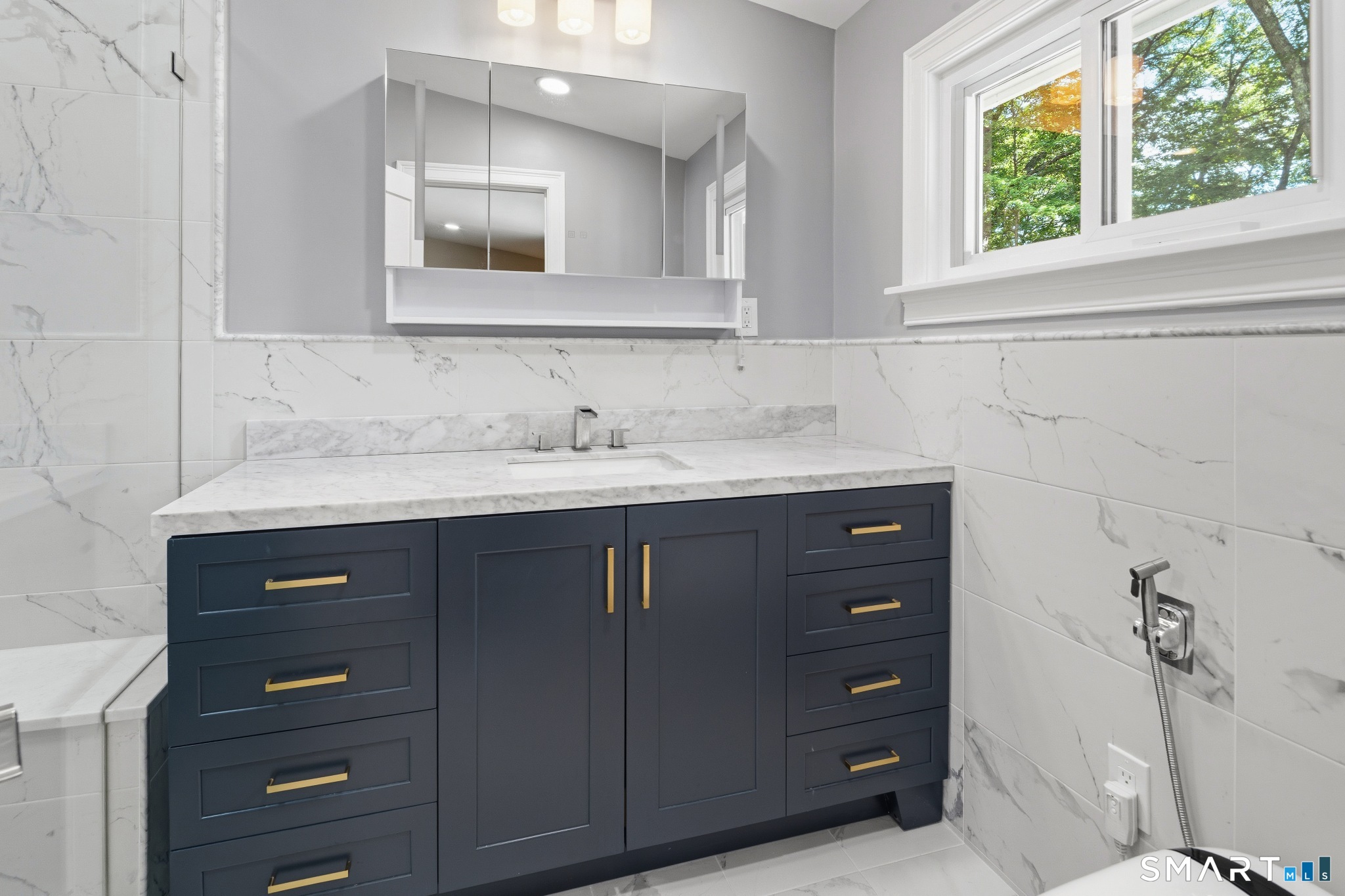 17 Nutmeg Drive Greenwich CT 06831