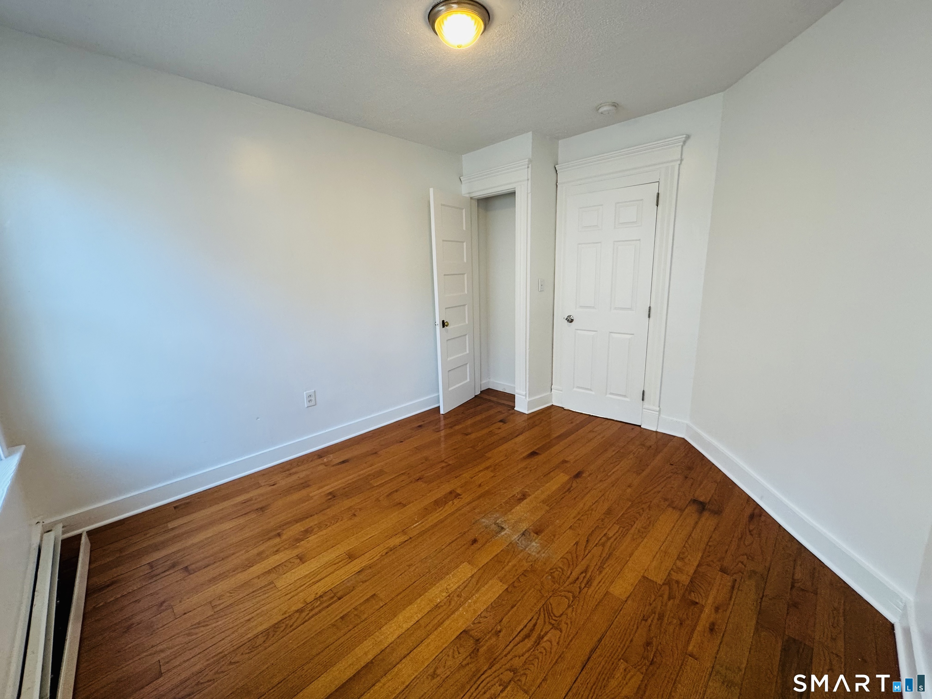 32 Walnut Avenue Waterbury CT 06704