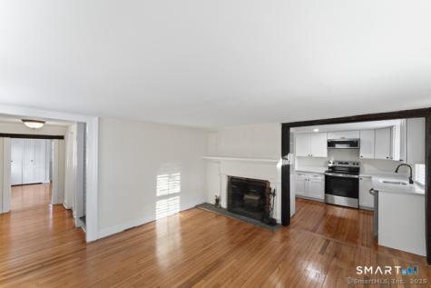 3 Riverside Road Newtown CT 06482