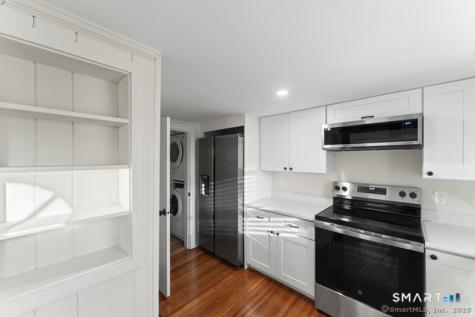 3 Riverside Road Newtown CT 06482