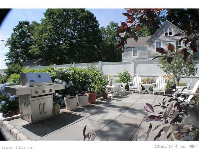 226 Water Street Guilford CT 06437