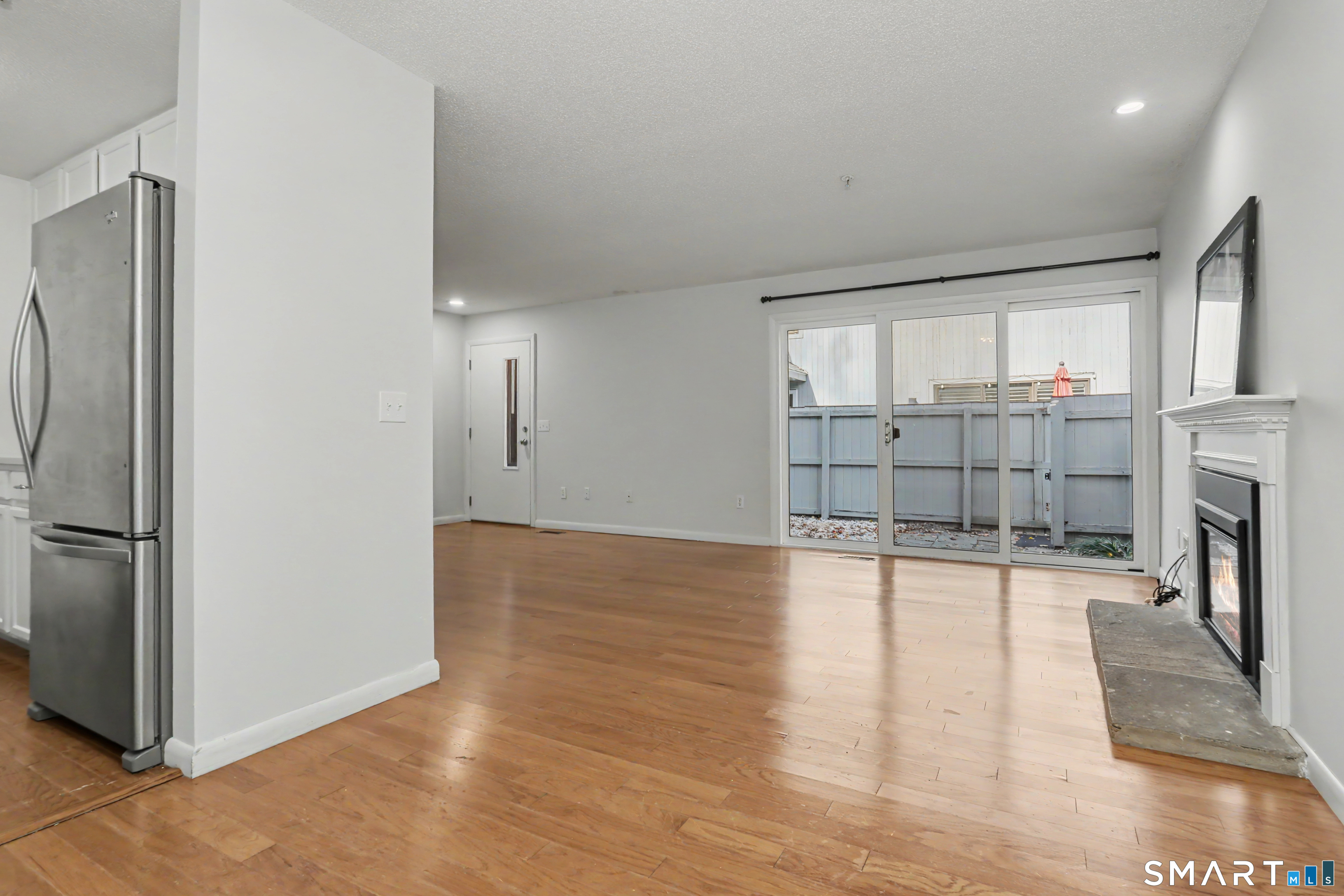 2 Redwood Lane Ridgefield CT 06877