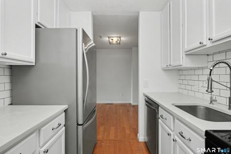 2 Redwood Lane Ridgefield CT 06877