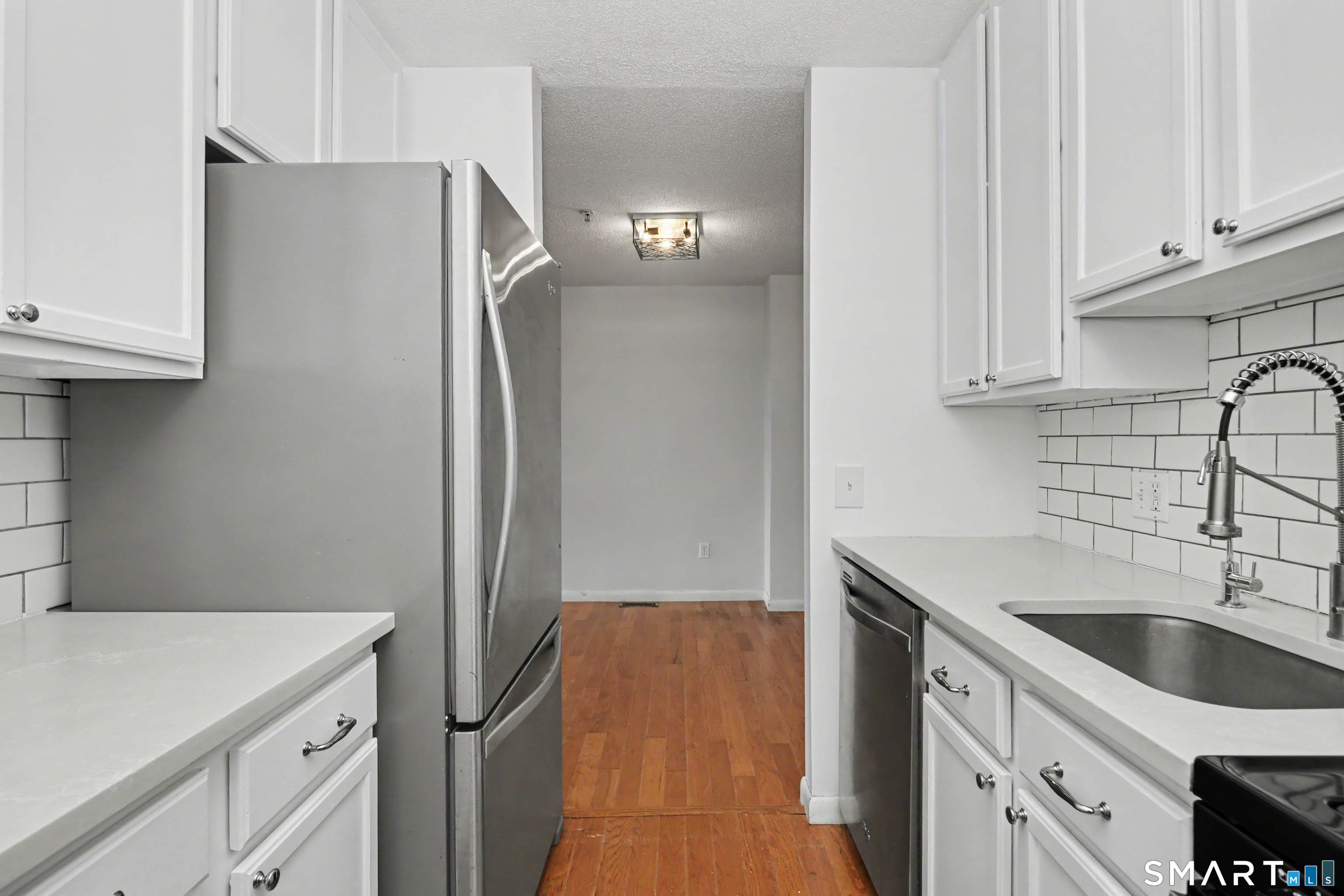 2 Redwood Lane Ridgefield CT 06877