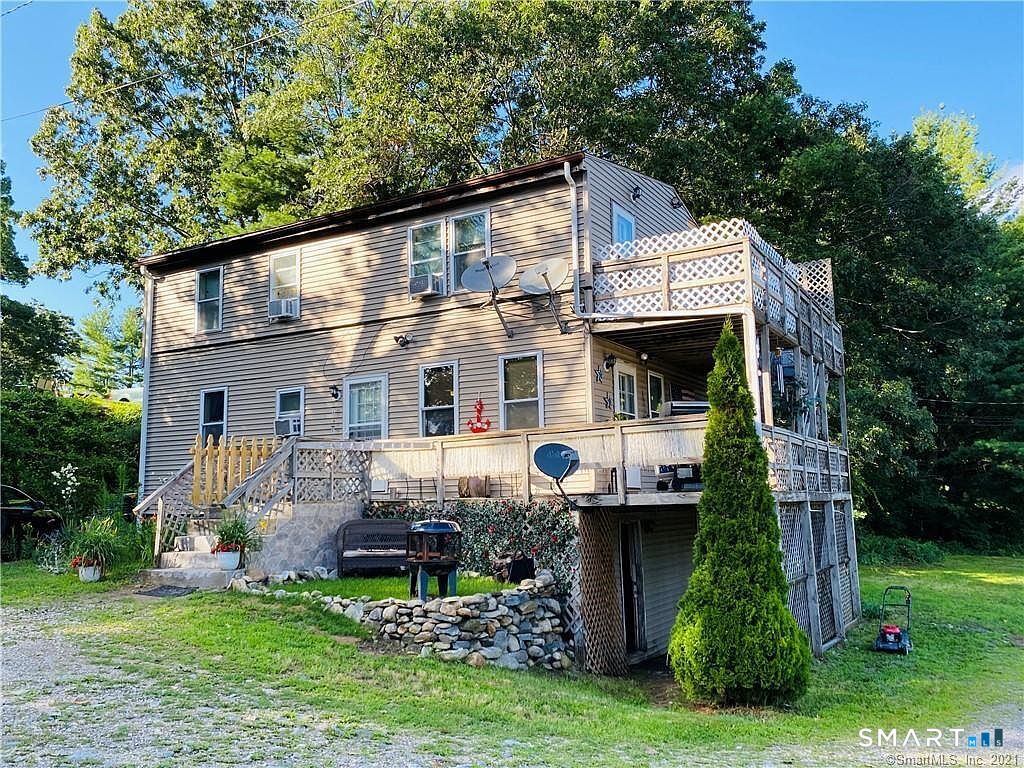 786 Plainfield Road Griswold CT 06351