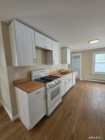 14 Smith Street Ansonia CT 06401