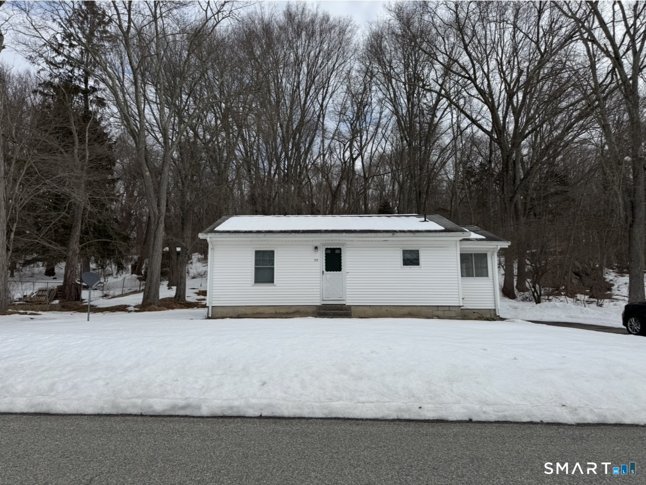 25 Wawecus Hill Road Norwich CT 06360