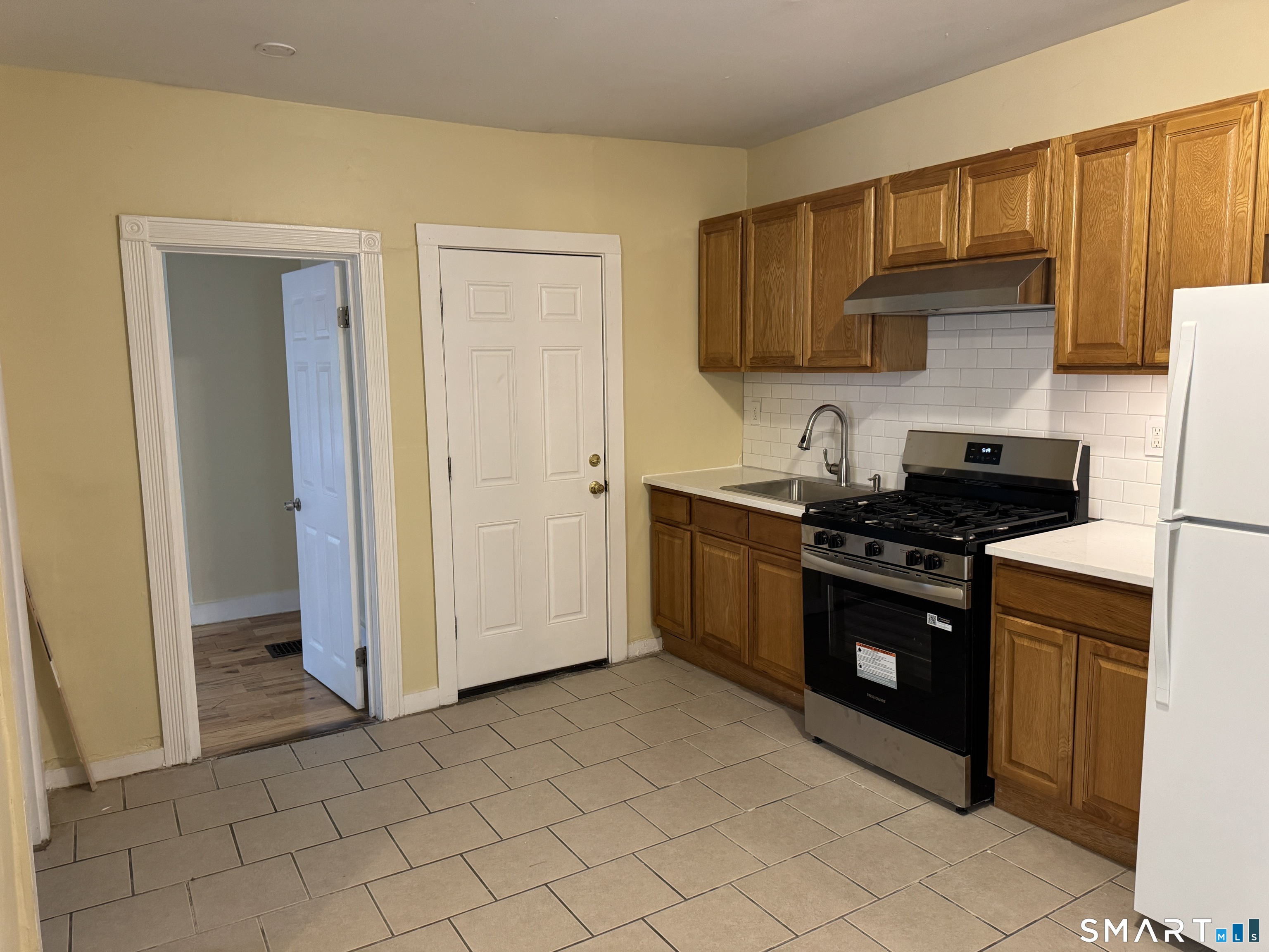 33 Stevens Street New Haven CT 06519