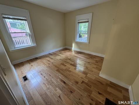 33 Stevens Street New Haven CT 06519