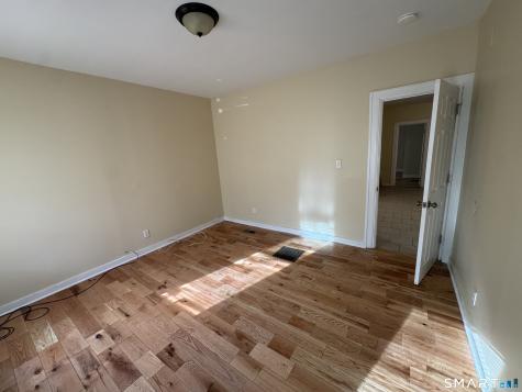 33 Stevens Street New Haven CT 06519