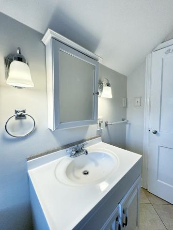 84 Sunnyridge Avenue Fairfield CT 06824