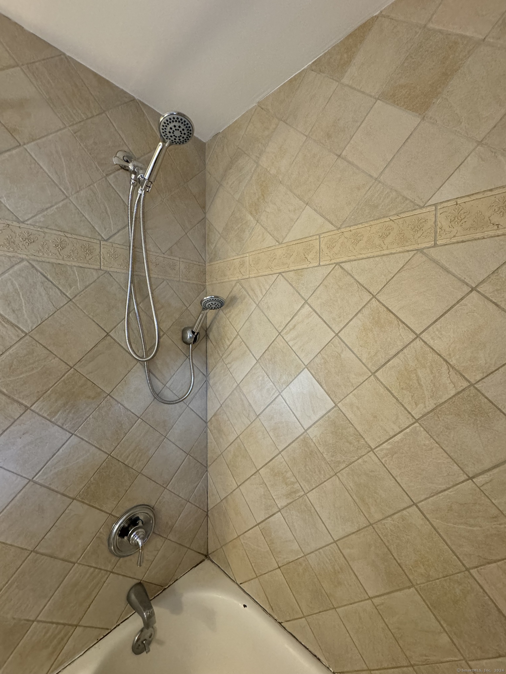 84 Sunnyridge Avenue Fairfield CT 06824