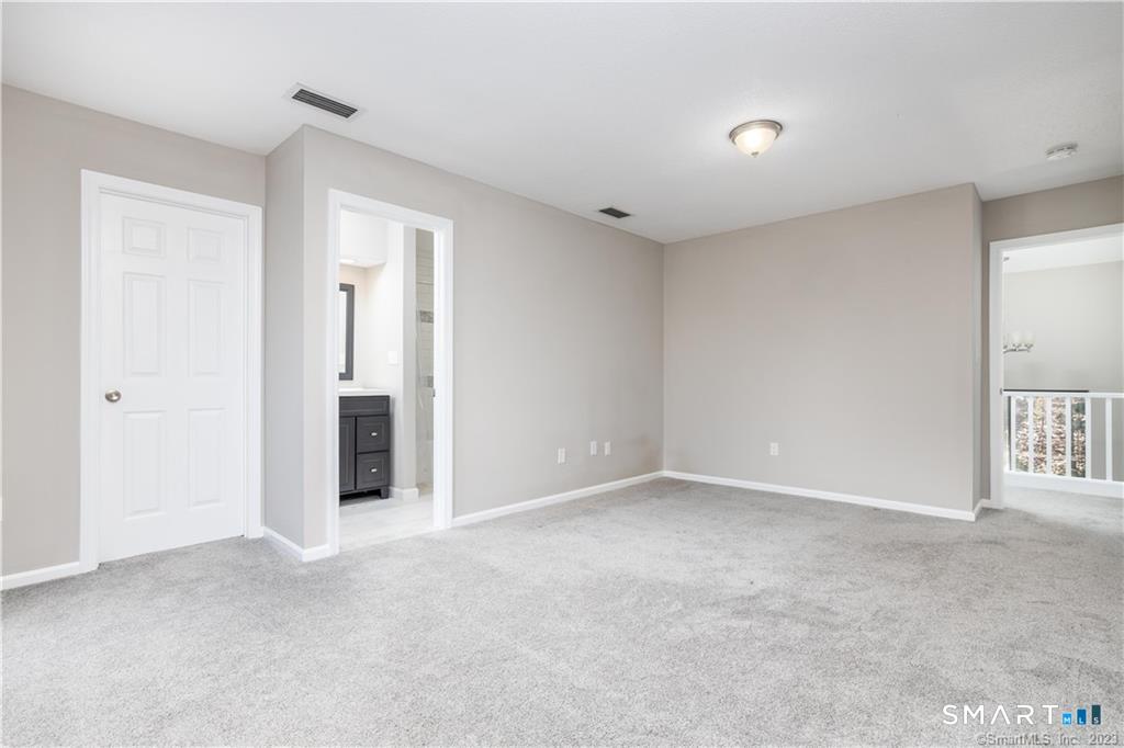 266 Conestoga Way Glastonbury CT 06033
