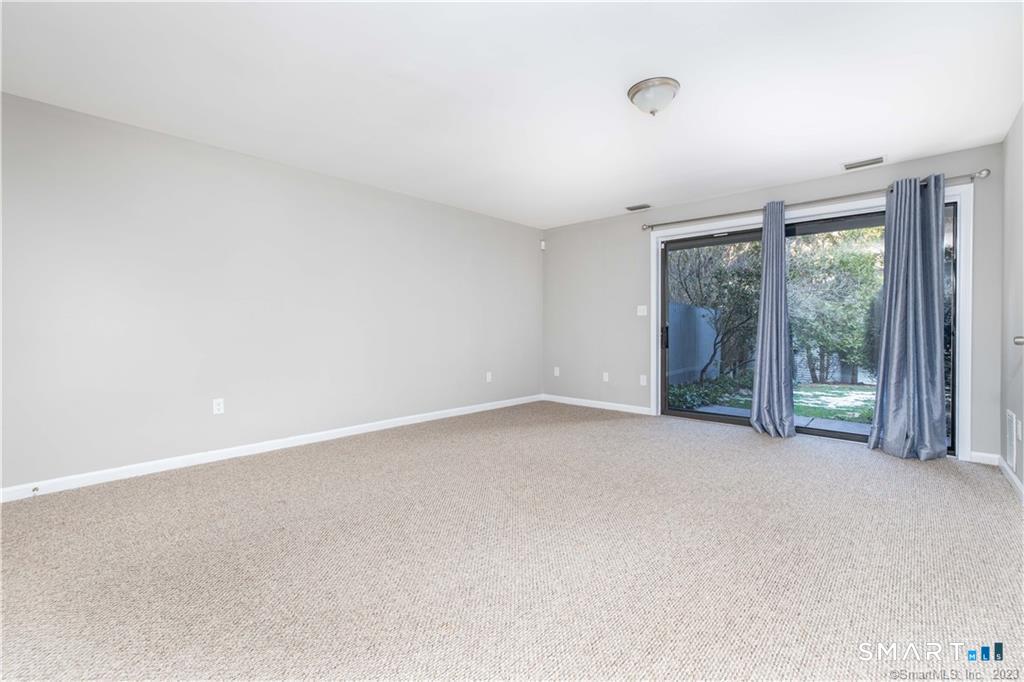 266 Conestoga Way Glastonbury CT 06033