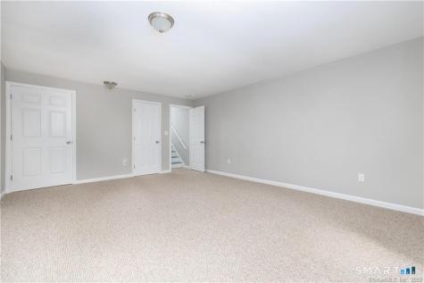 266 Conestoga Way Glastonbury CT 06033