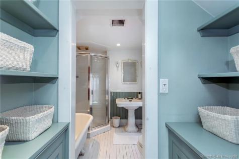 115 River Road Washington CT 06794