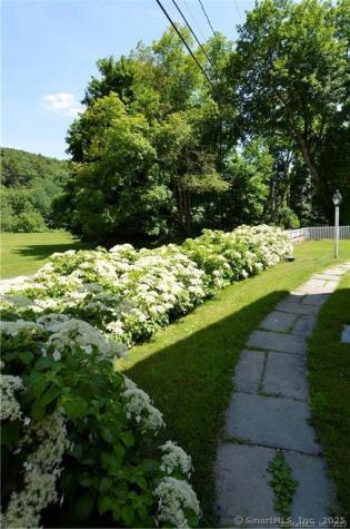 115 River Road Washington CT 06794