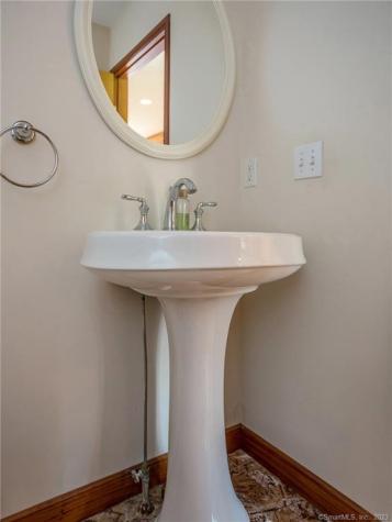 56 Richards Road Kent CT 06785