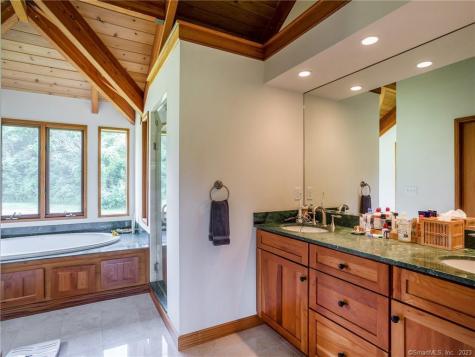 56 Richards Road Kent CT 06785