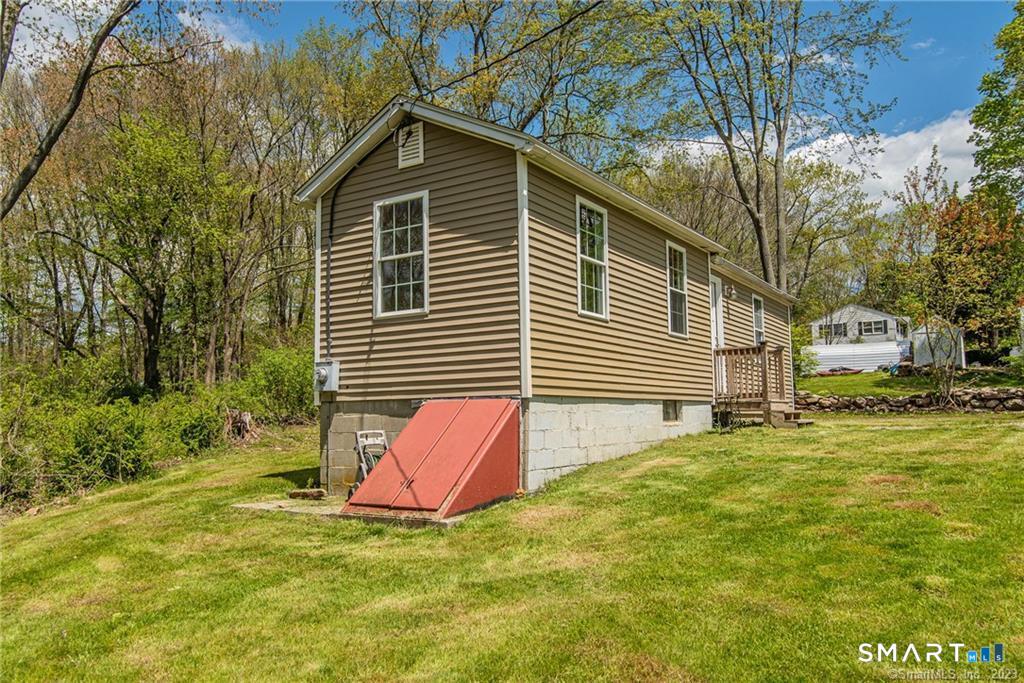 502 Stearns Street Killingly CT 56325