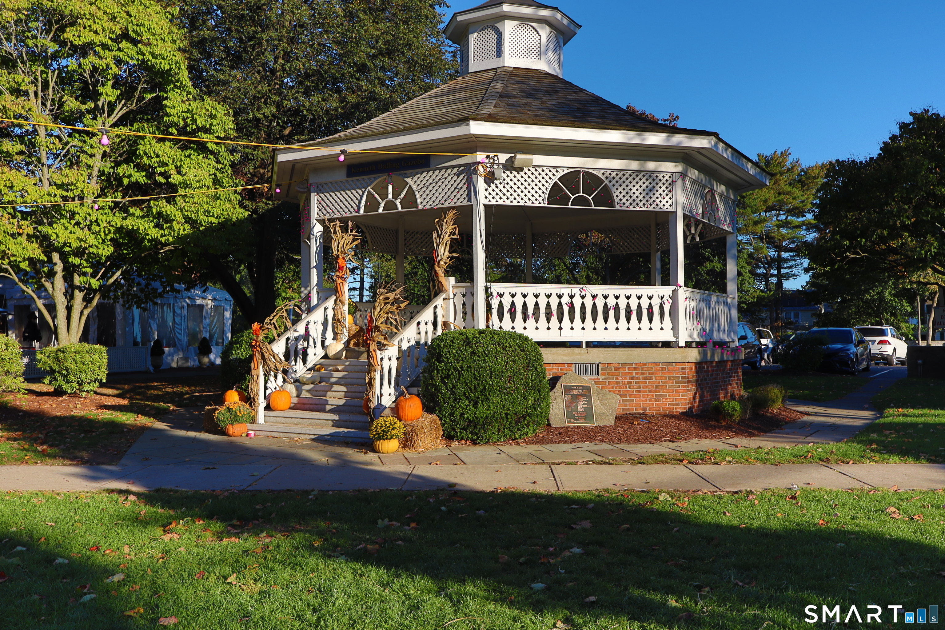 601 South Pine Creek Road Fairfield CT 06824