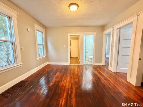 48 Pardee Place New Haven CT 06515