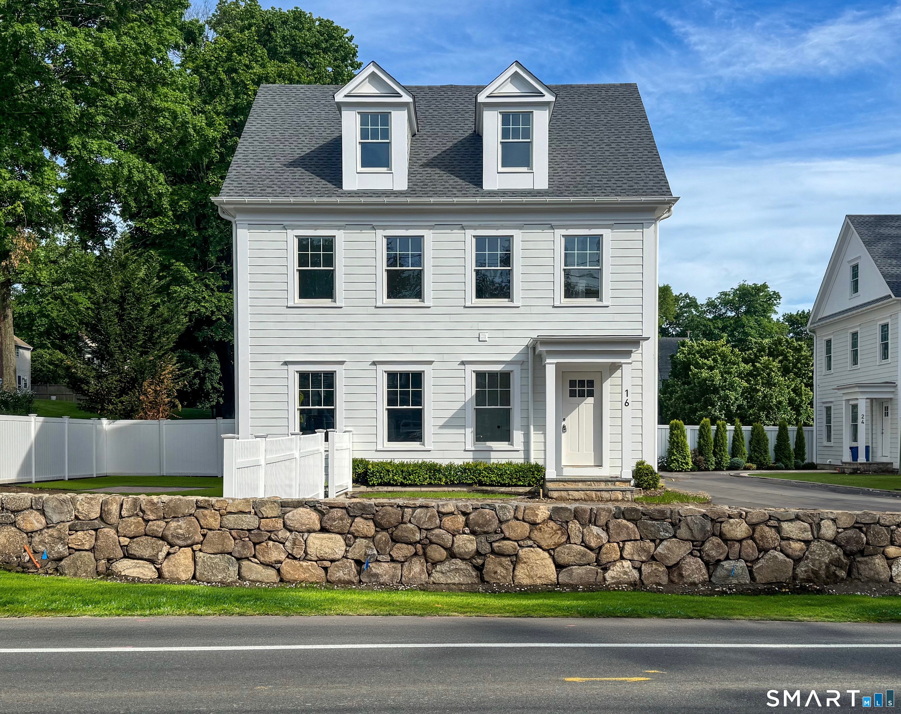 16 Old Stamford Road New Canaan CT 06840