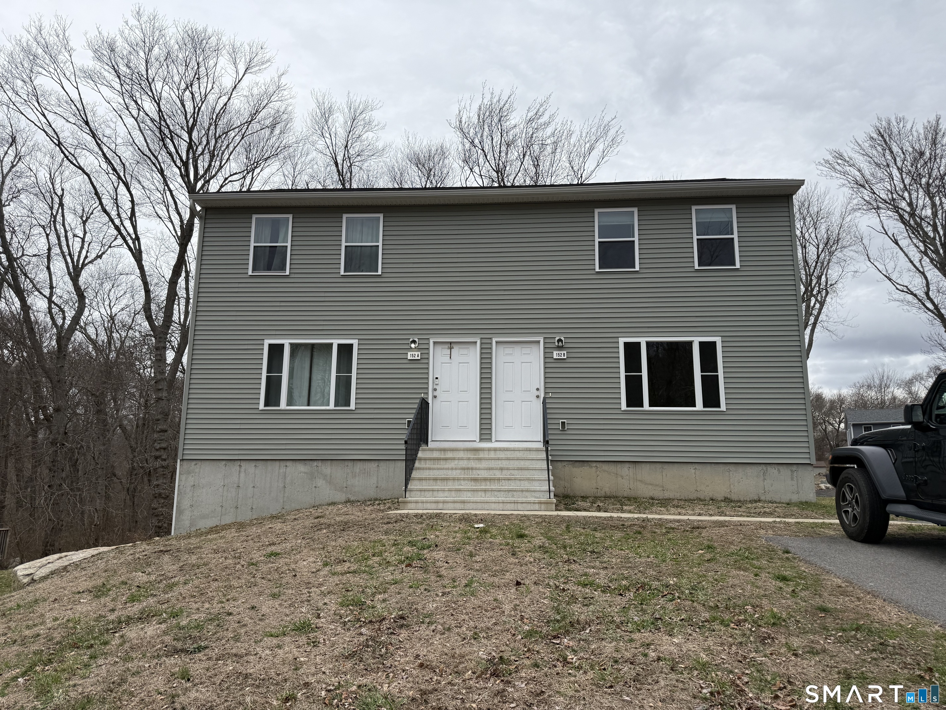 152 Grove Avenue Groton CT 06340