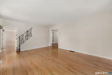 15 Blue Ridge Lane North Haven CT 06473