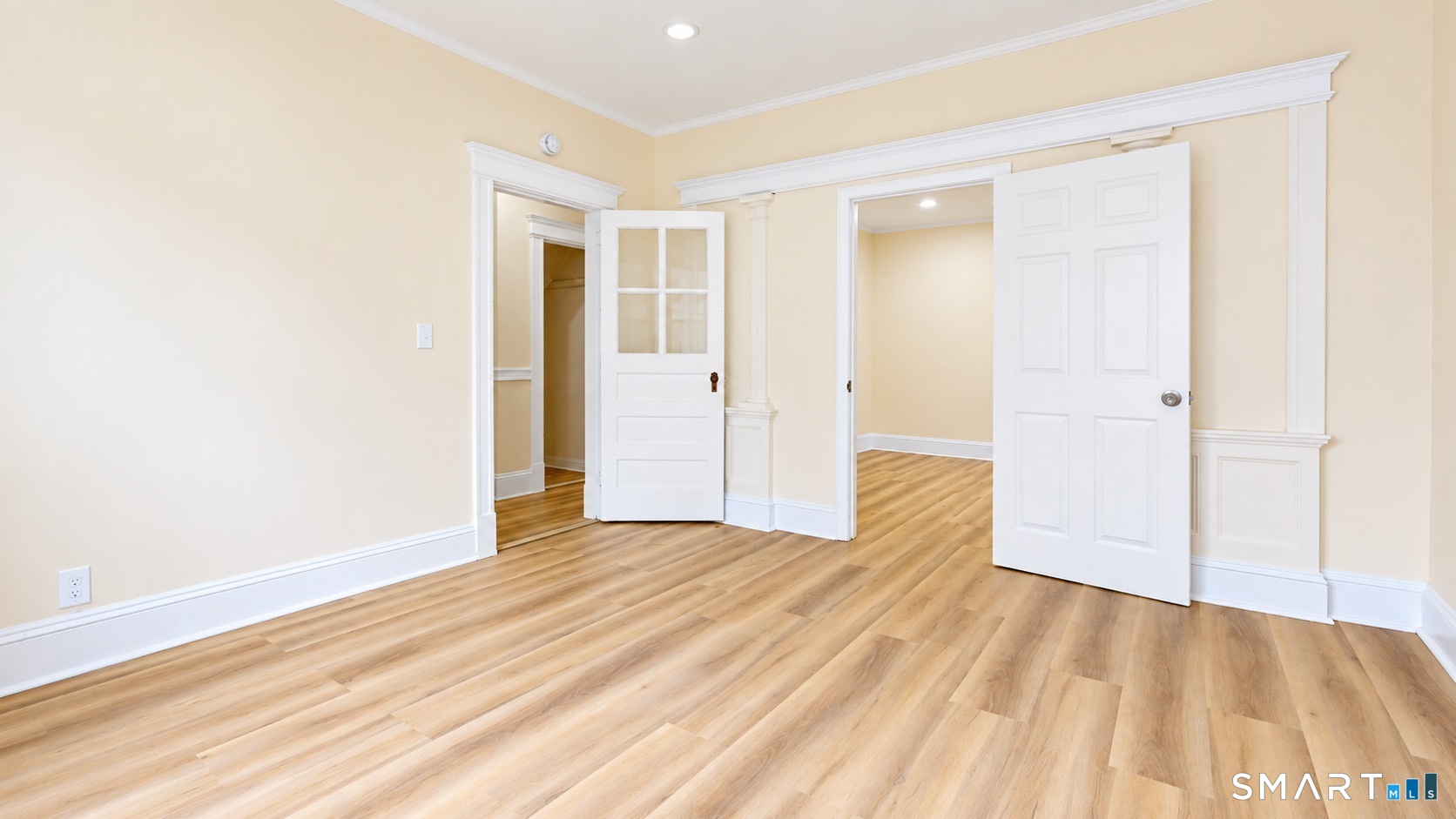 17 Bond Street Hartford CT 06114