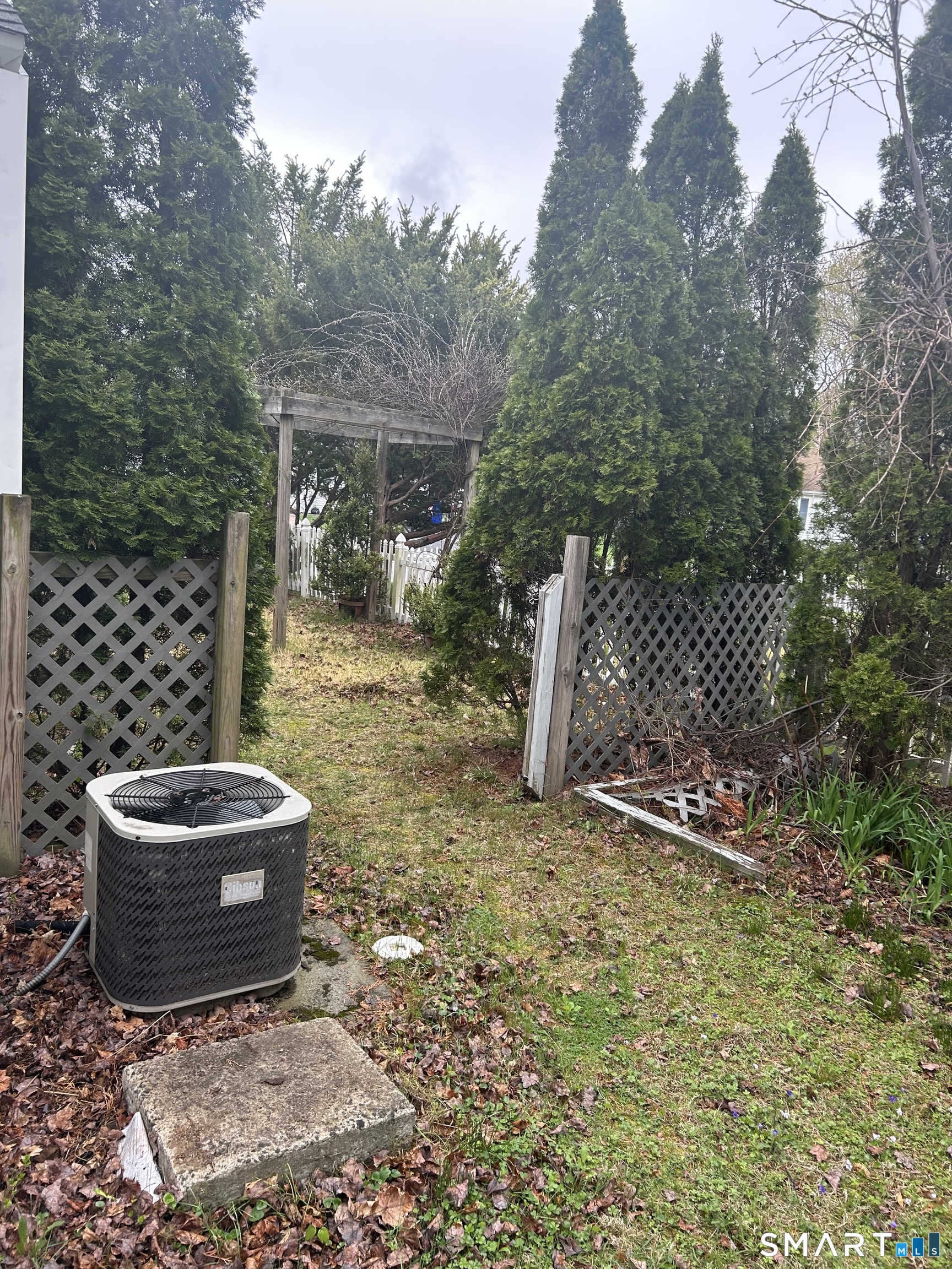 26 Sunnydale Road East Hartford CT 06118