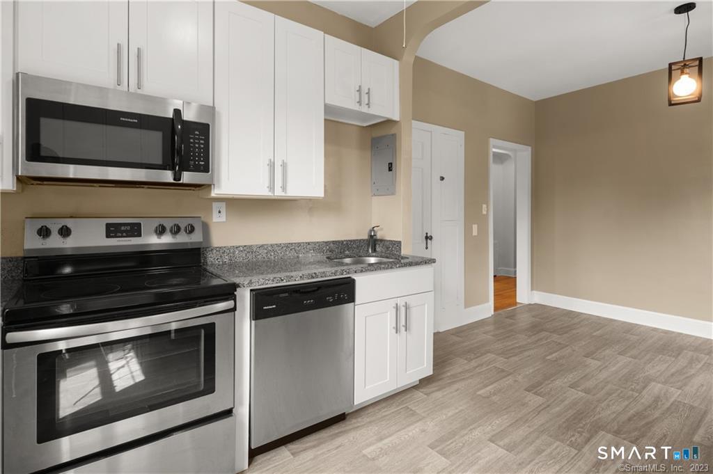 684 Farmington Avenue West Hartford CT 06119