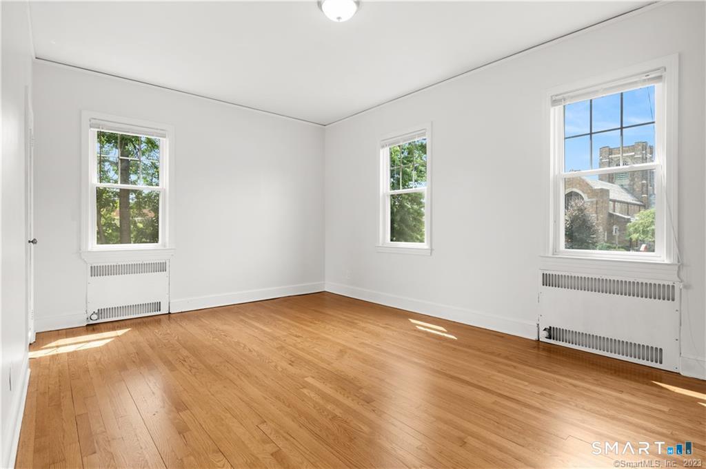 684 Farmington Avenue West Hartford CT 06119