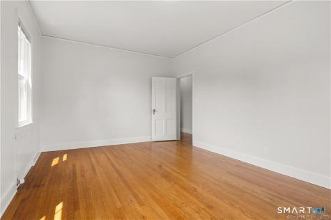 684 Farmington Avenue West Hartford CT 06119