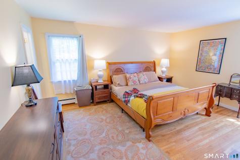 113 Dogwood Lane Stamford CT 06903