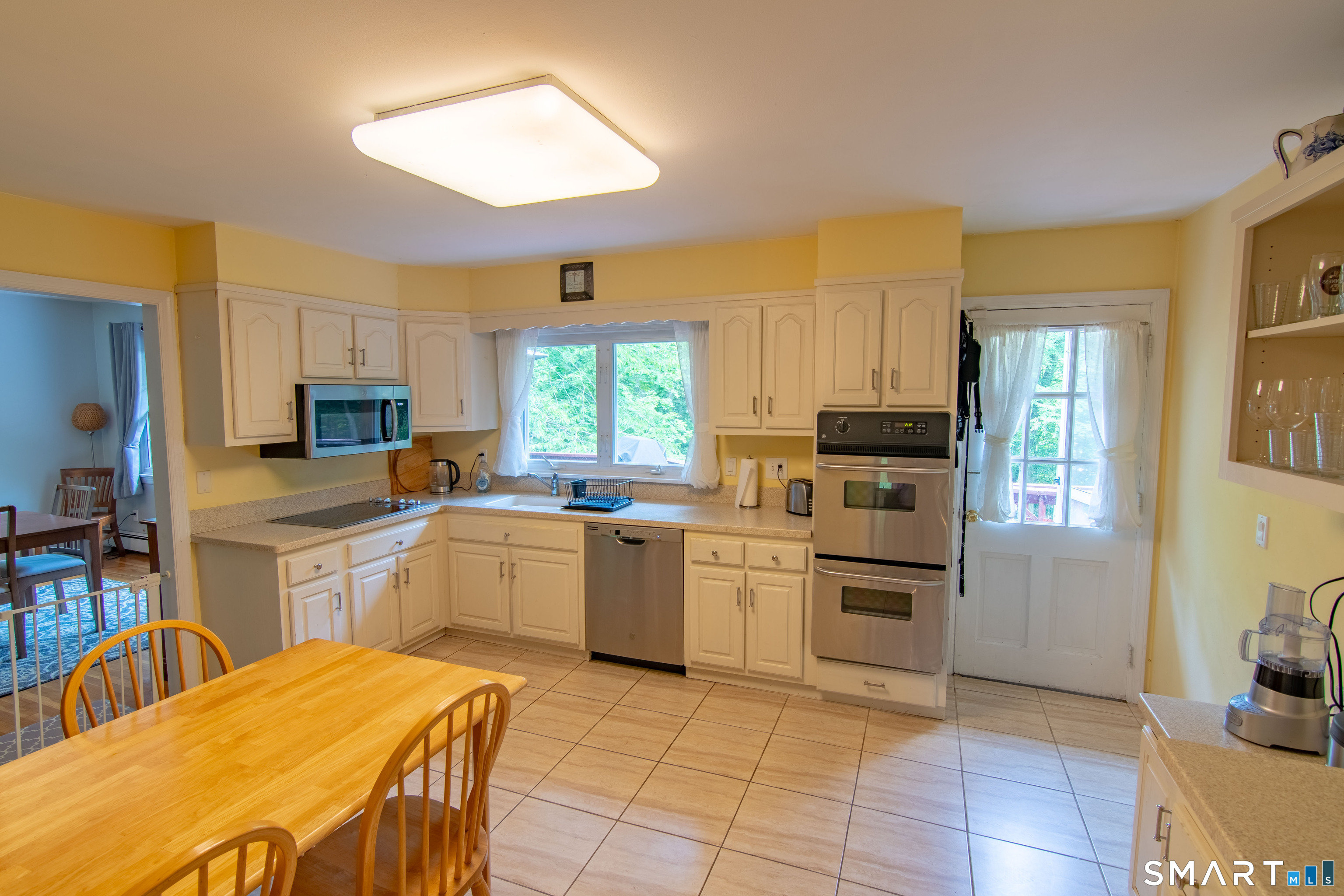 113 Dogwood Lane Stamford CT 06903