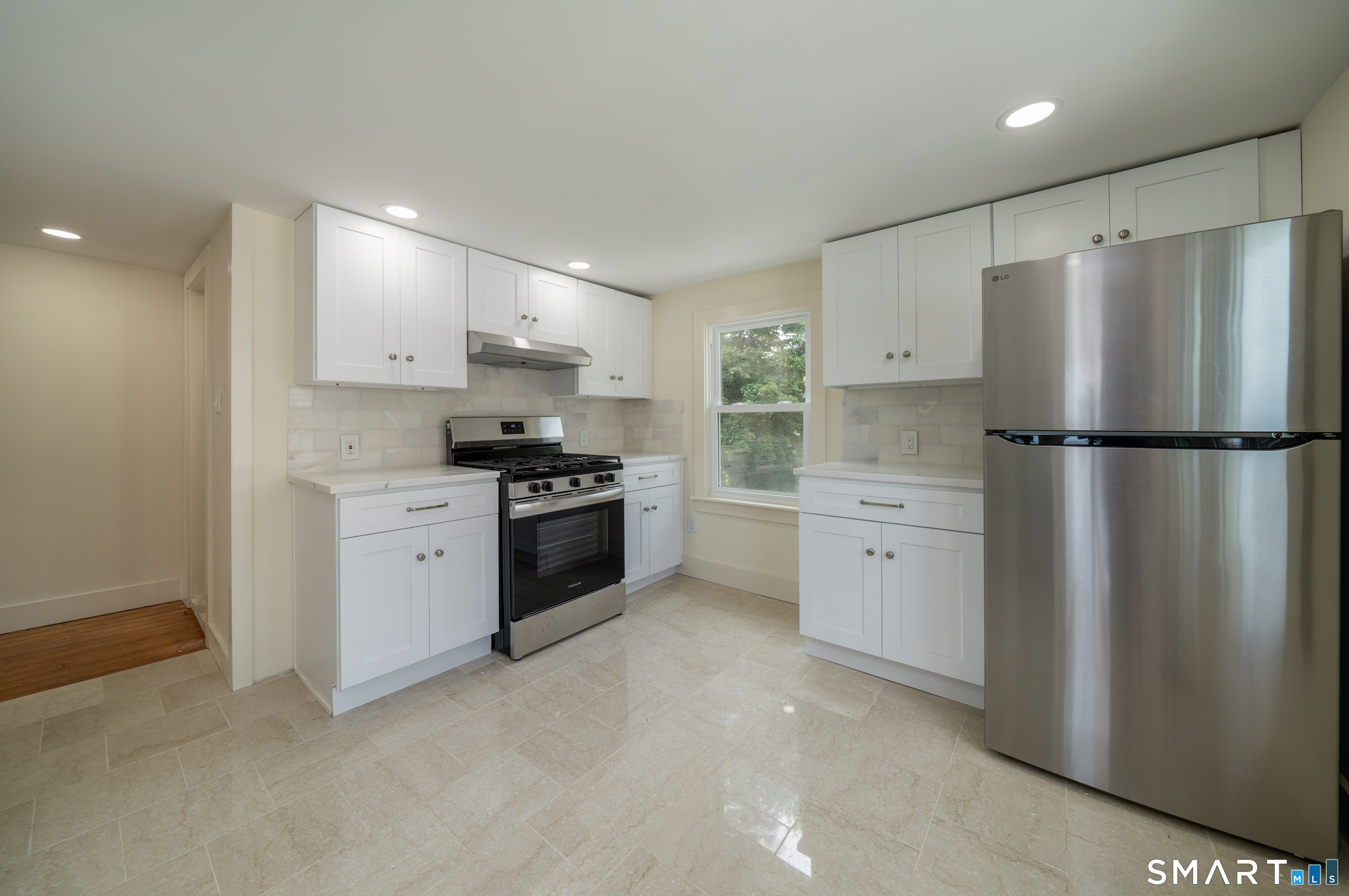 198-200 Shore Drive Branford CT 06405