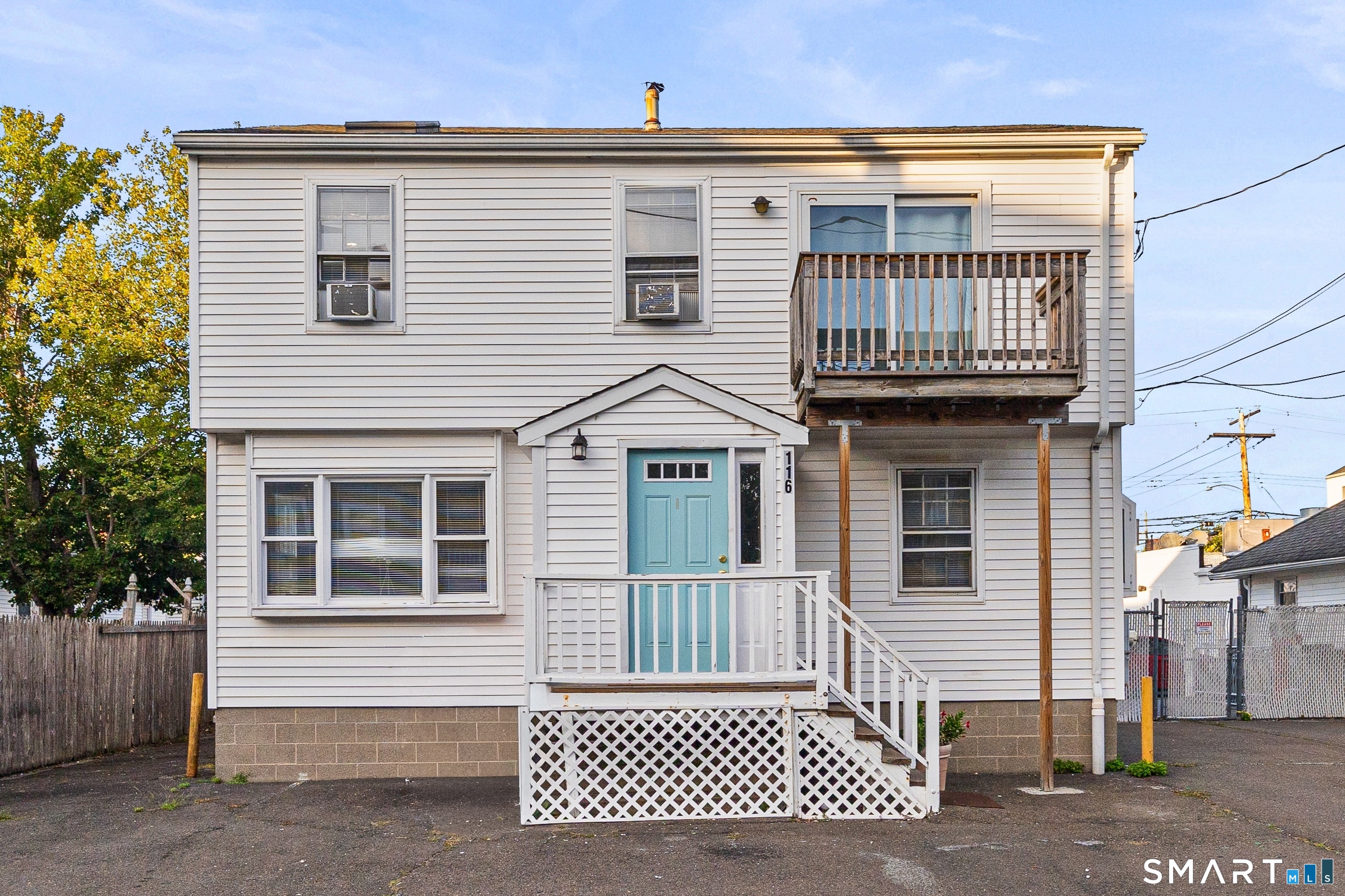 116 College Place Fairfield CT 06824