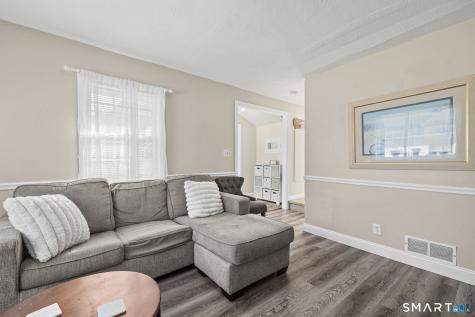 116 College Place Fairfield CT 06824